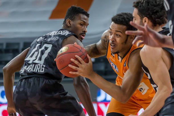 避免被对手 避免被对手