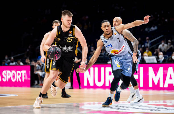 停留在1球 停留在1球