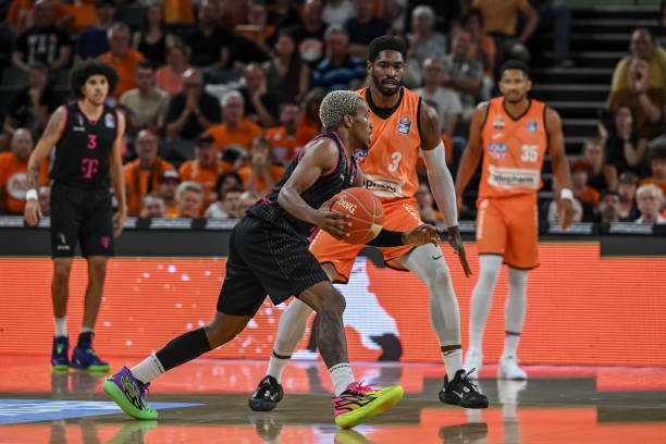 球迷再次见 球迷再次见