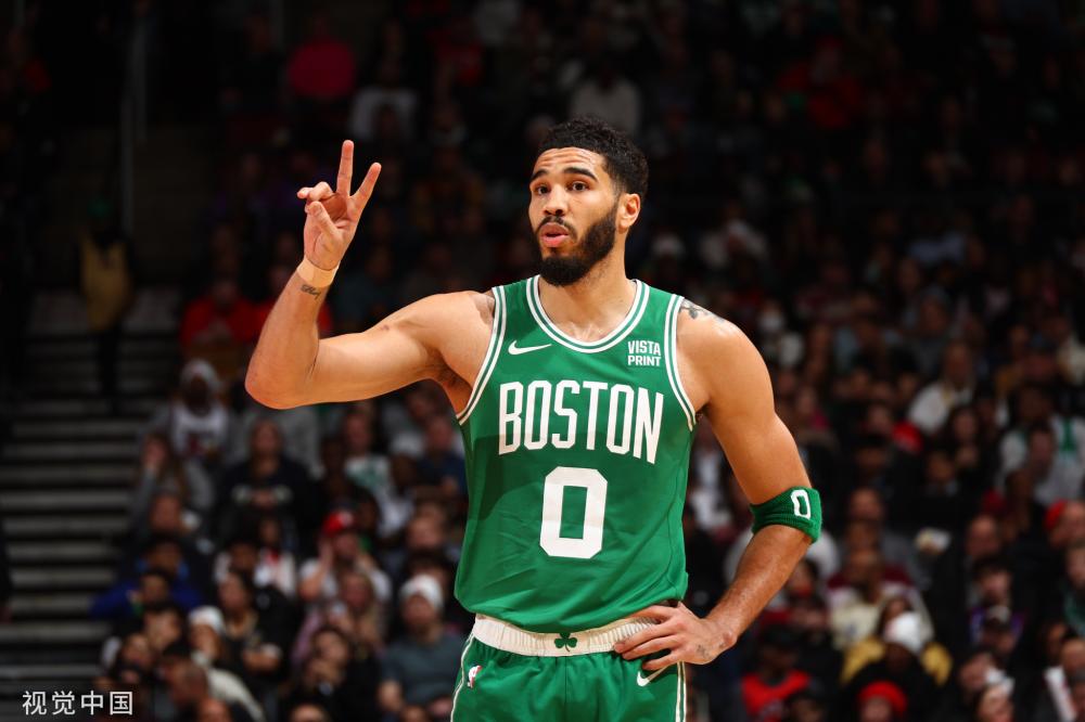 与对方球员 与对方球员